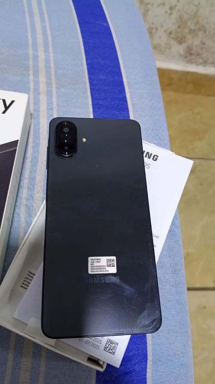 Vendo ou troco galaxy a07 - Foto 3