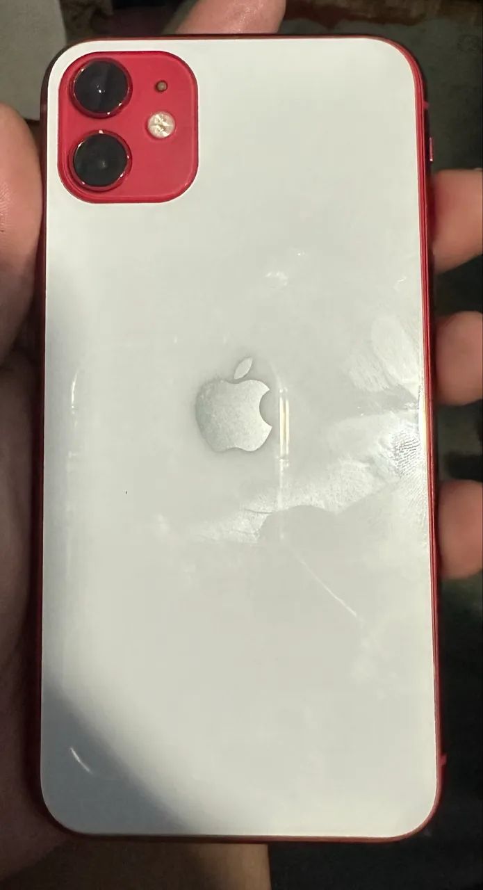 IPhone 11 vermelho  - Foto 2