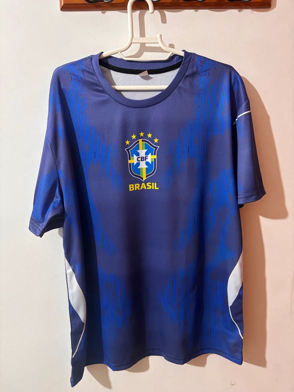 Camisa Brasil azul e amarela  - Foto 2