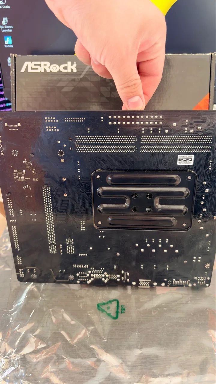 Placa-mãe ASRock A320M-HDV ? AM4 - Foto 3
