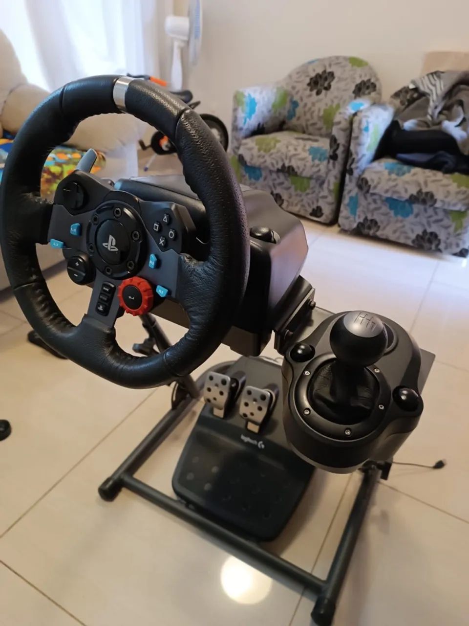 Volante Logitech G29 PS4 e PS5 com câmbio  - Foto 4