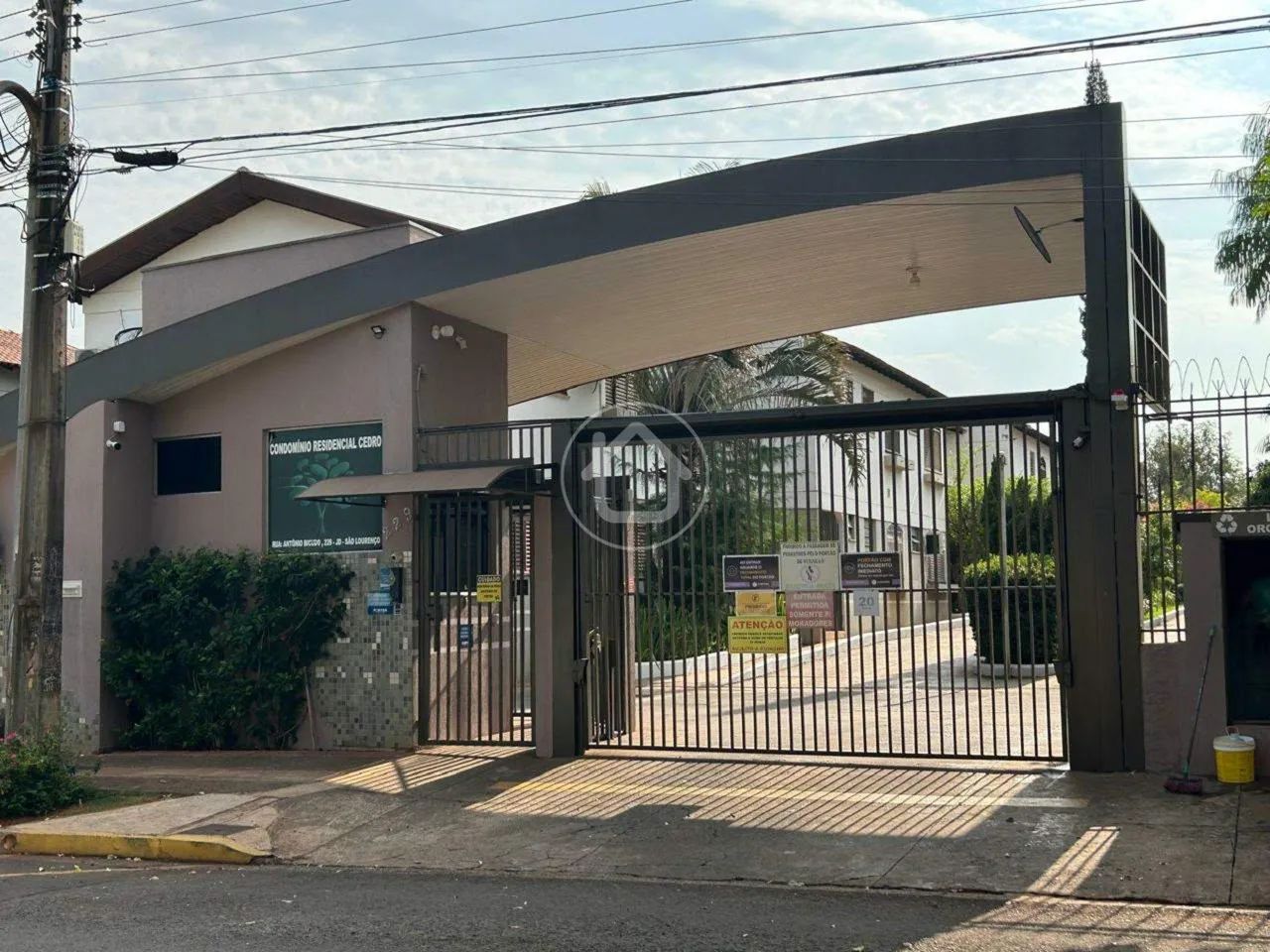 APARTAMENTO RESIDENCIAL CEDRO