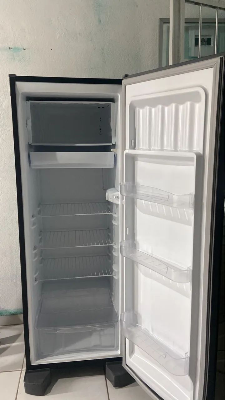 Vence uma geladeira Esmaltec
