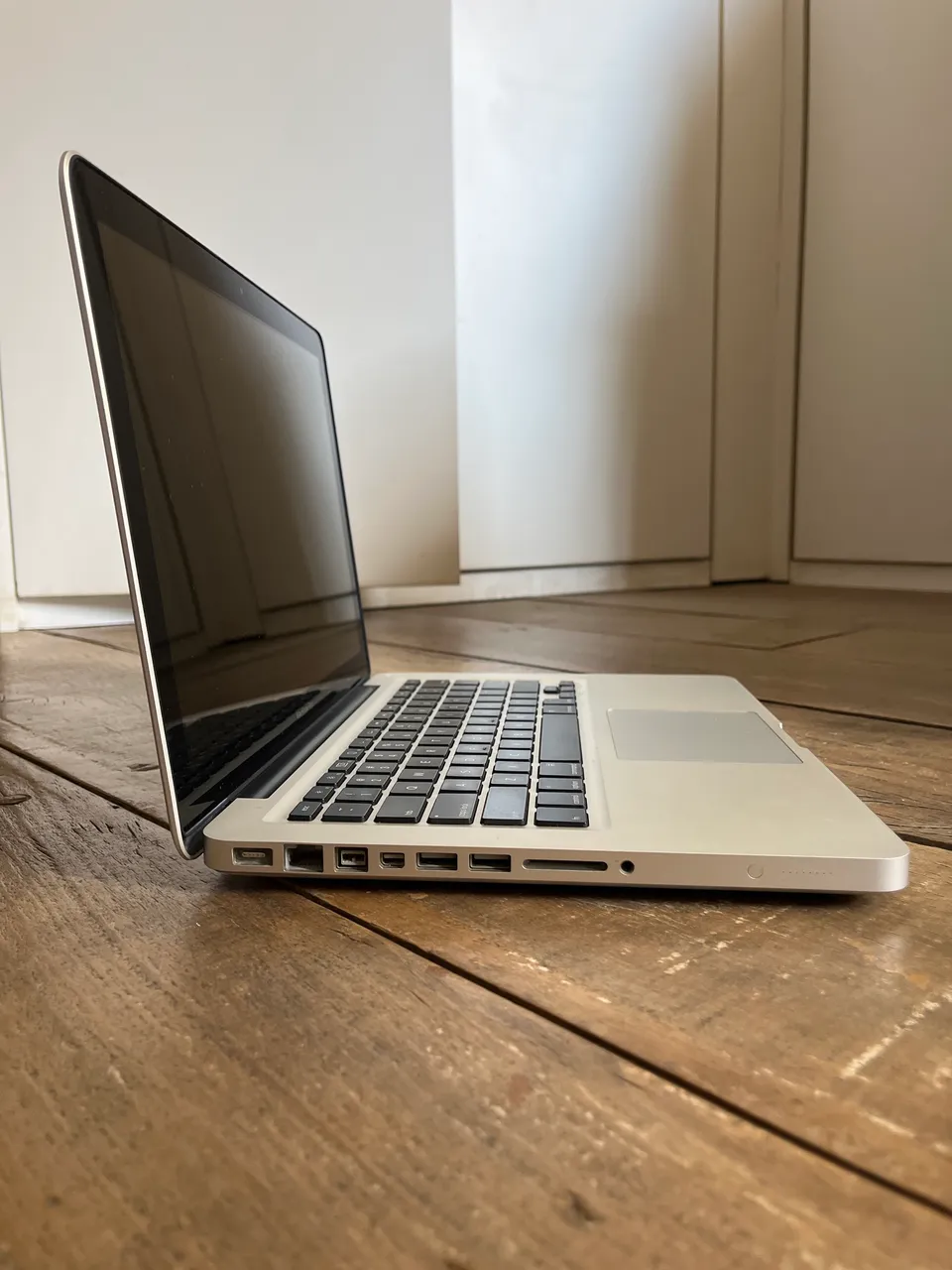 macbook 2009