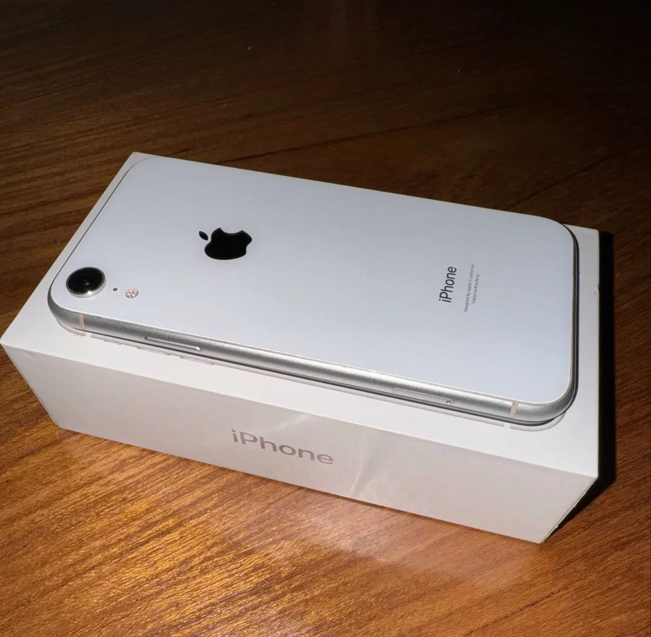 iPhone XR 64gb BRANCO - Celulares e Smartphones - Paraíso, São