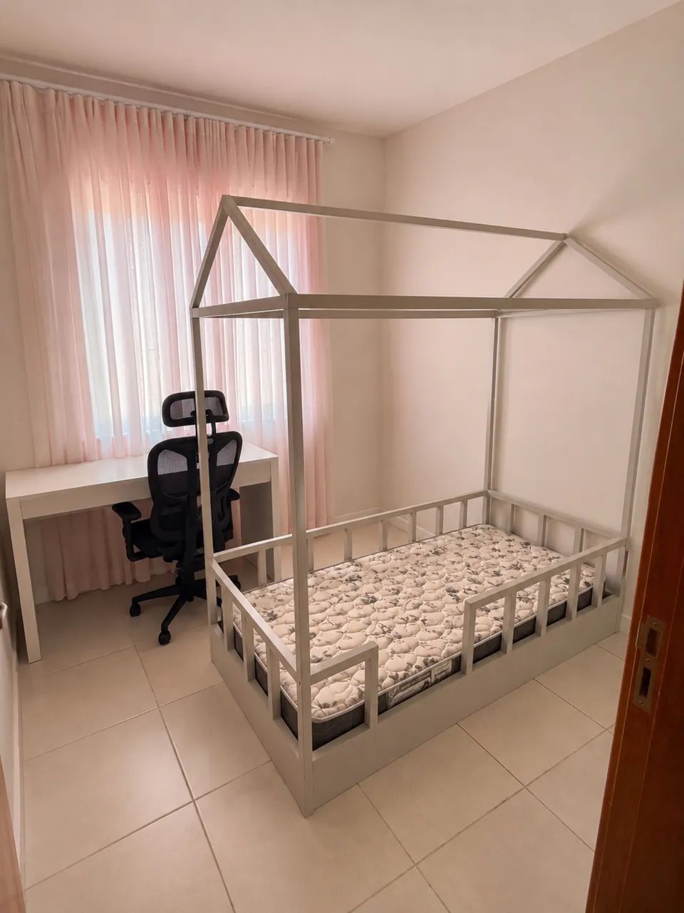 Cama infantil Montessori