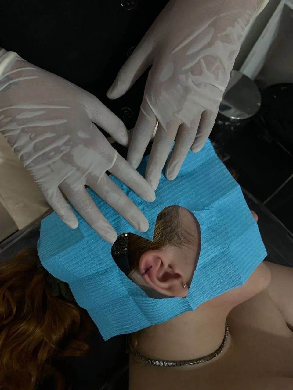 Perfuração de piercing 