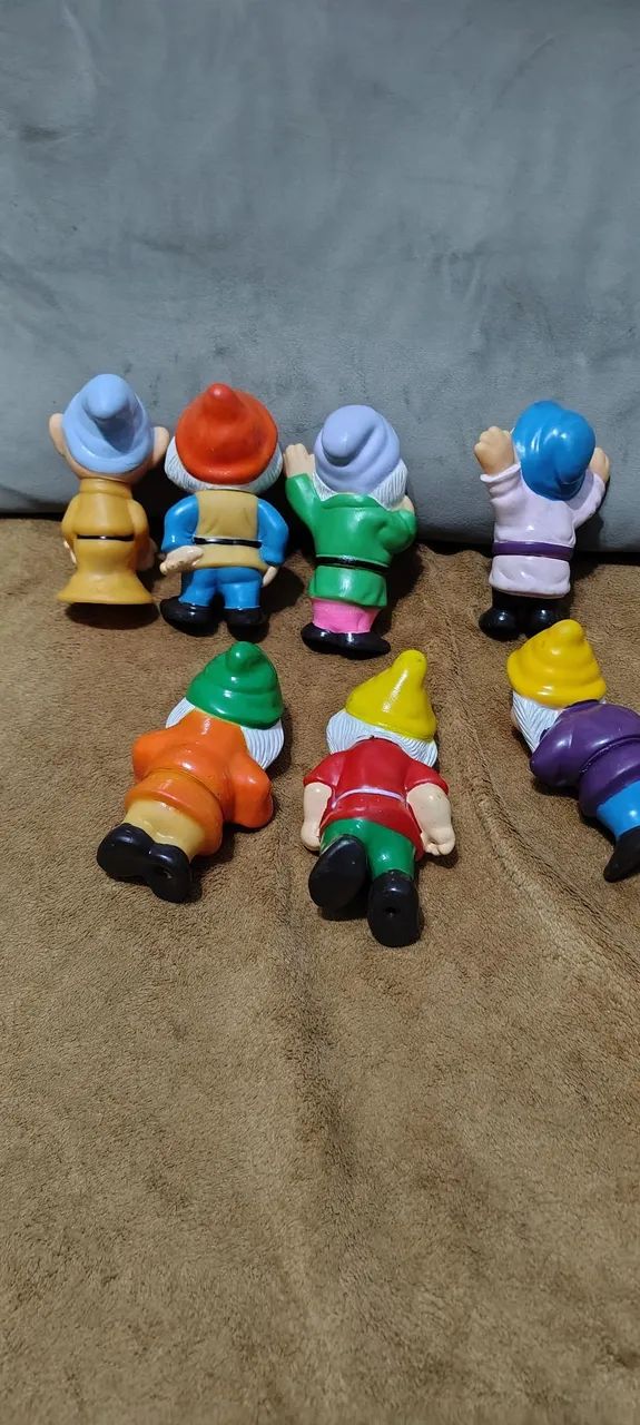 7 anões de borracha Disney  - Foto 5