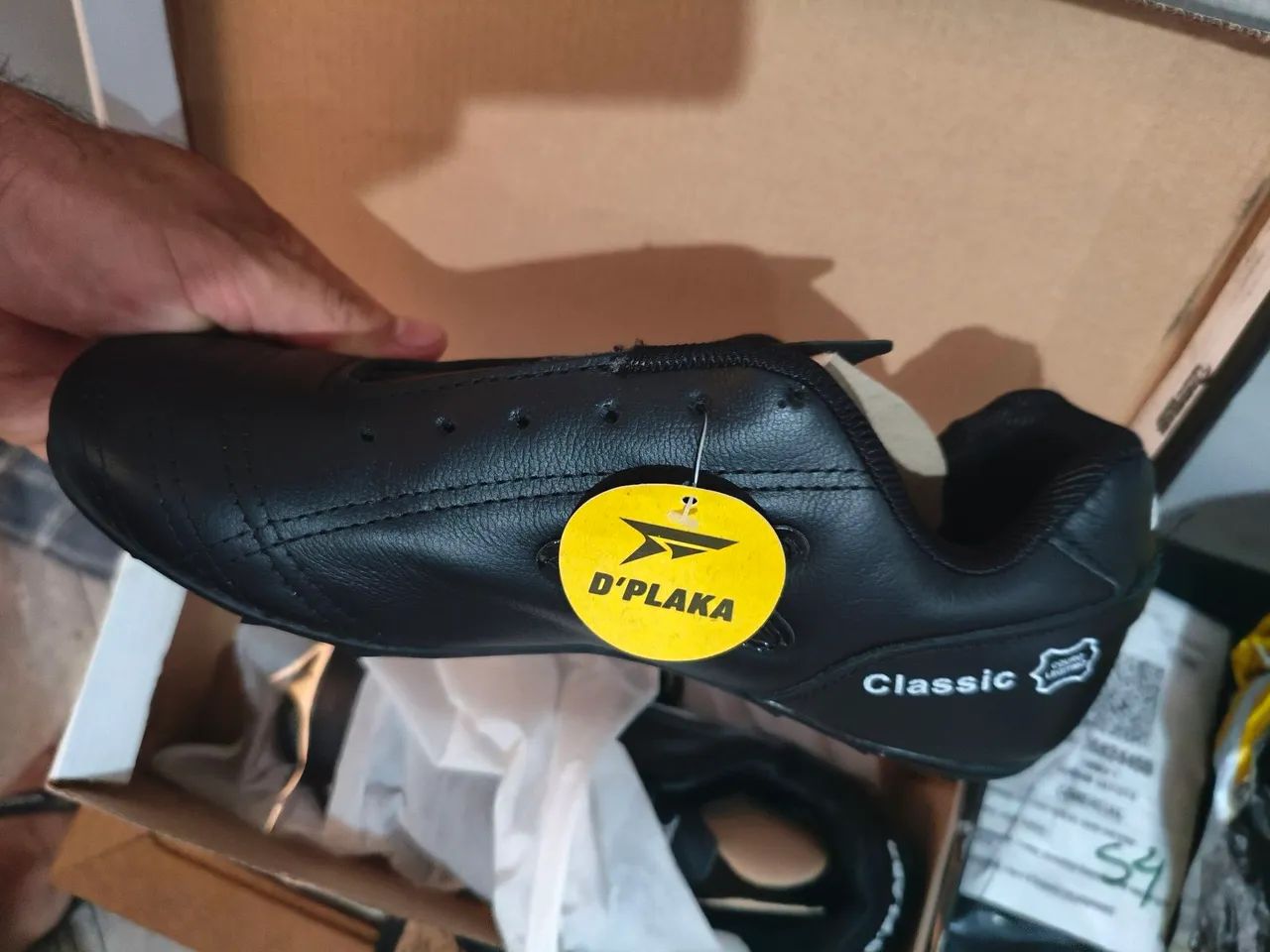 chuteira Society D'Plaka Classic em couro legítimo preto - Tam 38