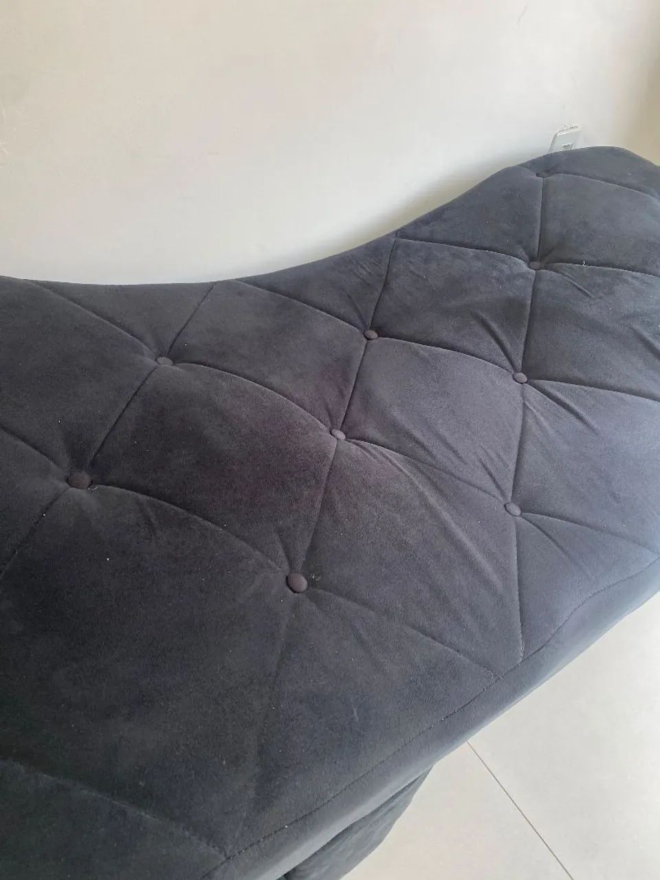 Vende-se maca de estética preta  - Foto 2