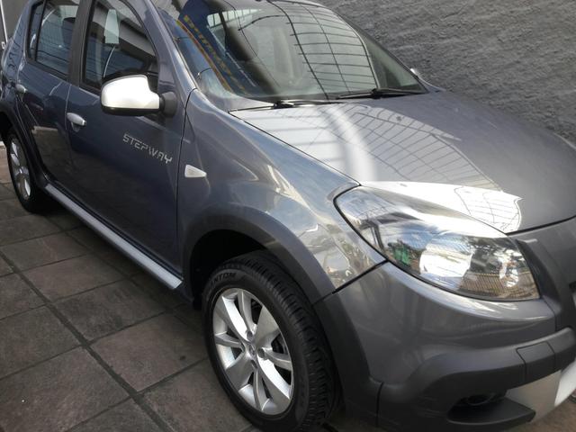 Sandero stepway 2012