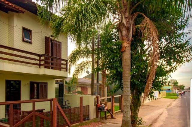 Casa no Centro de Torres - Foto 2