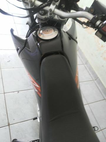 Vendo xtz 125 E muito nova ou troco em carro de preferencia corsa ou celta - Foto 4