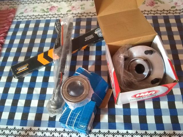 Vendo rolamento ,cubo , braço da direção linha Ford