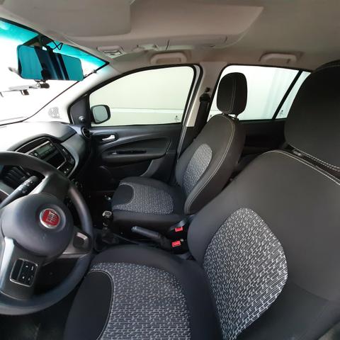 Fiat Uno Evolution 1.4 2016 - Foto 4