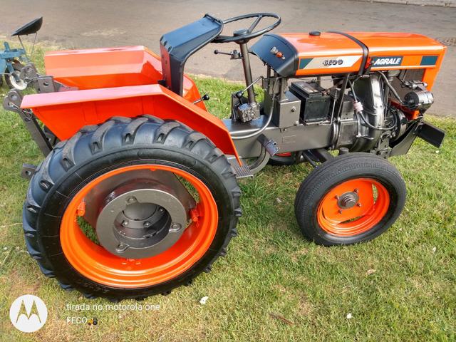 Trator Agrale