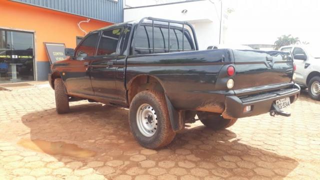 Mitsubishi L200 GL 2.5 4X4 - Foto 12
