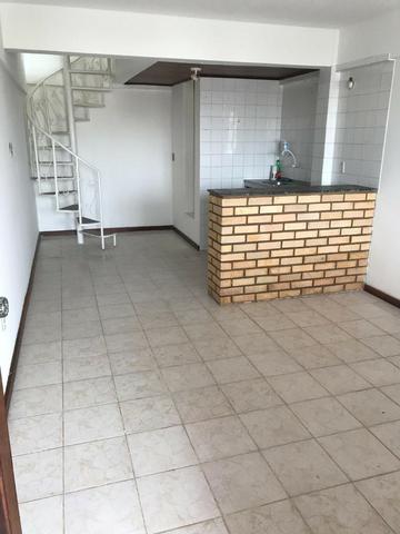 Quarto e sala duplex em piatã Contato (71) 9 *