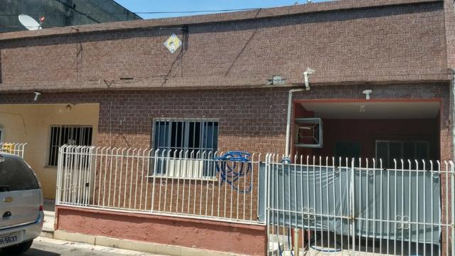 Maravilhosa casa linear em Nilópolis na Rua Ernesto Cardoso, aceita carta de crédito