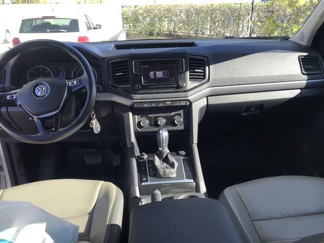 Amarok trendline 4x4 aut 2018 - Foto 11