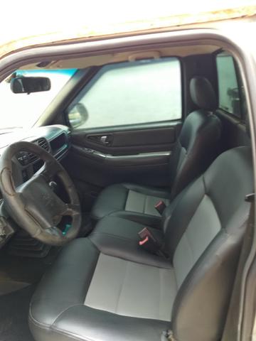 S10 toda Boa pra vende - Foto 6