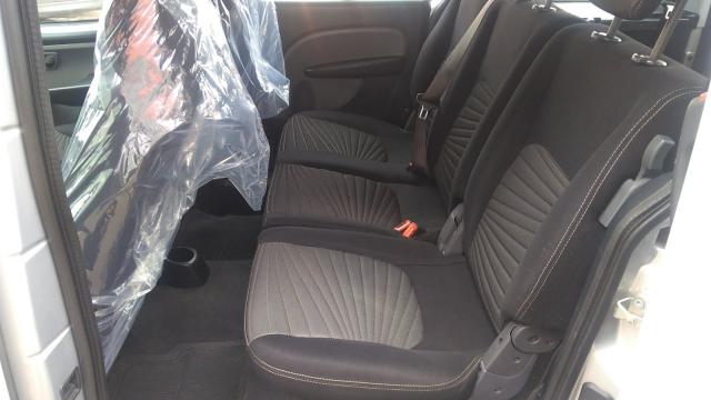 FIAT DOBLÒ 2017/2018 1.8 MPI ESSENCE 7L 16V FLEX 4P MANUAL - Foto 8