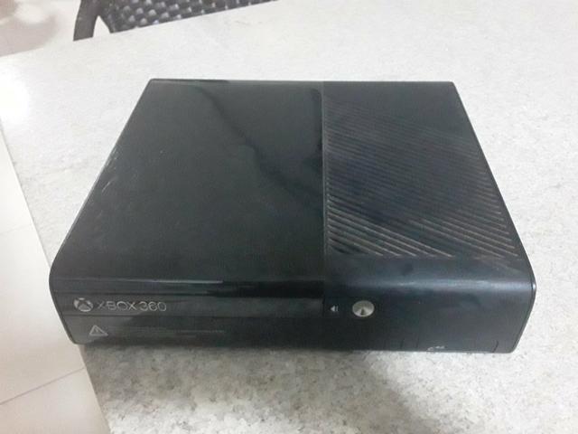 Xbox 360 com FIFA 18