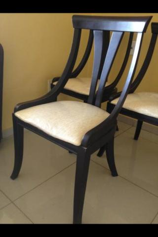 Conjunto com 06 cadeiras - Foto 2