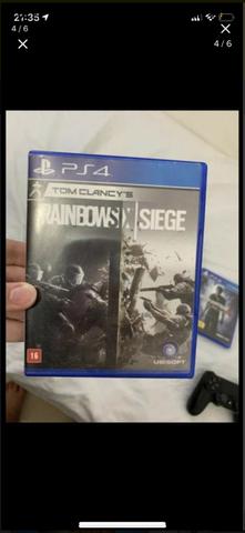 Vendo ps4 branco 500gb com 2 jogos e 2 controles - Foto 2