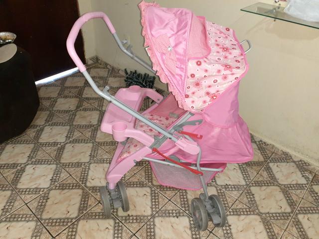 ?carrinho de bebê tutti baby rosa !!!? - Foto 2