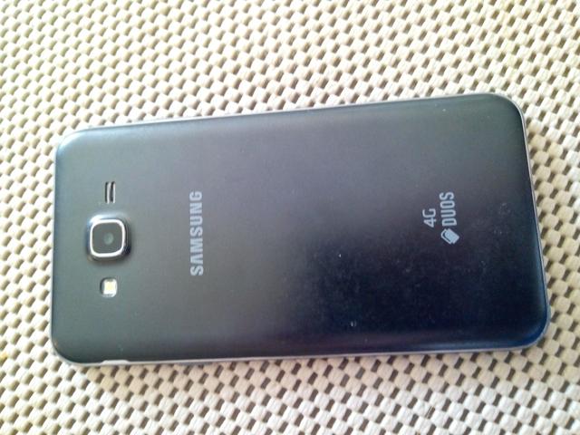 Celular Galaxy J7 - Foto 2