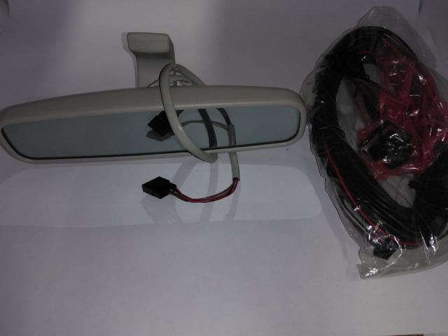 *3-Retrovisor com Camera de Ré Clio e Duster