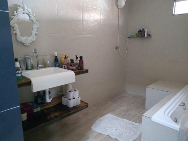 Casa nova condomínio lote 960m2 3 quartos hidro piscina grande closet porcelanato barata - Foto 12