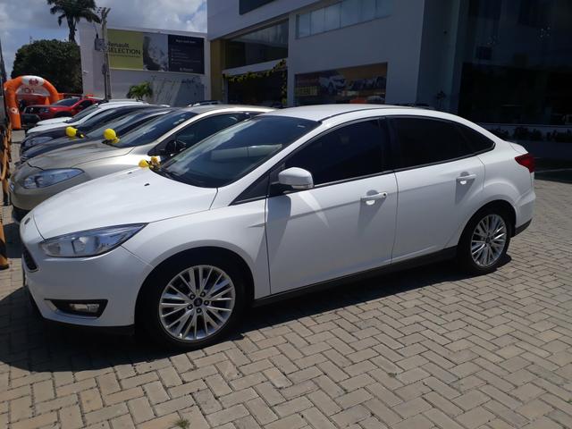 Focus sedan se 2.0 at 2018 R$ 55.000,00 só hoje - Foto 2