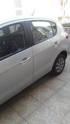 Vendo veículo Pálio 1.4 completo com placa Mercosul - Foto 13