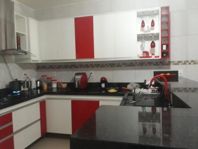 Linda Casa no Condomínio Vitória Regia - Foto 4