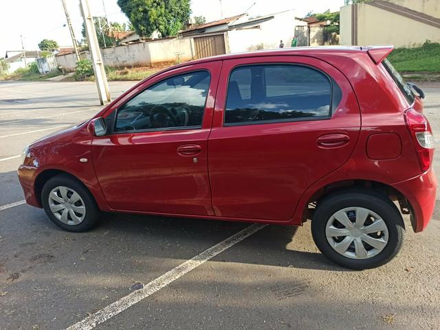 Etios - Foto 14