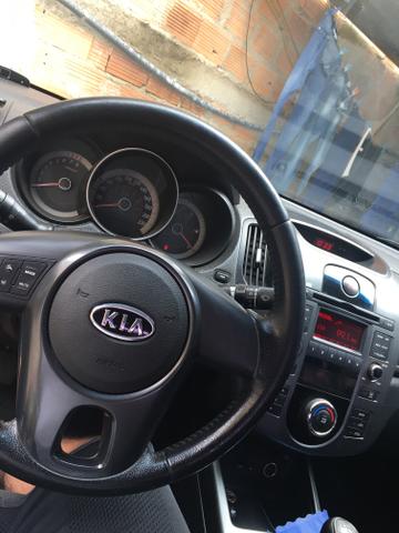 Kia Cerato - Foto 4