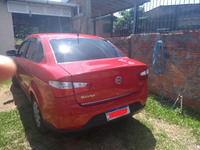 Siena Tetrafuel 2013 modelo 2014 - Foto 3