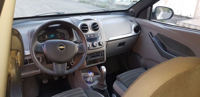 Vendo ou troco Agile 1.4 LTZ , ano 2013 , com GNV. - Foto 6
