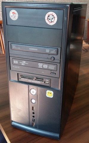 Gabinete 4 Baias TAC (com componentes)