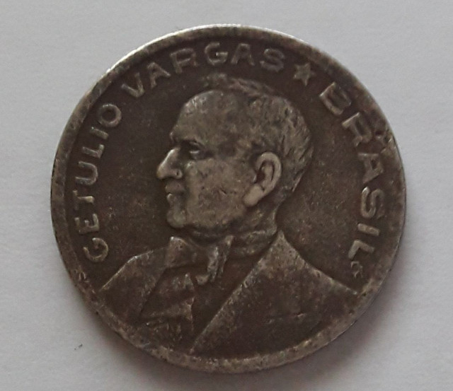 Moeda antiga 50 centavos - Foto 4