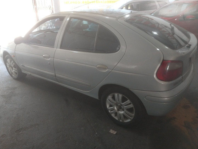 Megane 1.6 - Foto 2