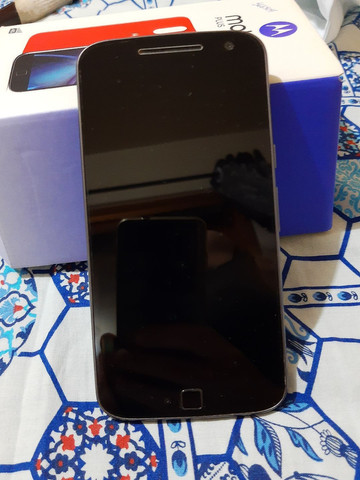 Moto G4 Plus
