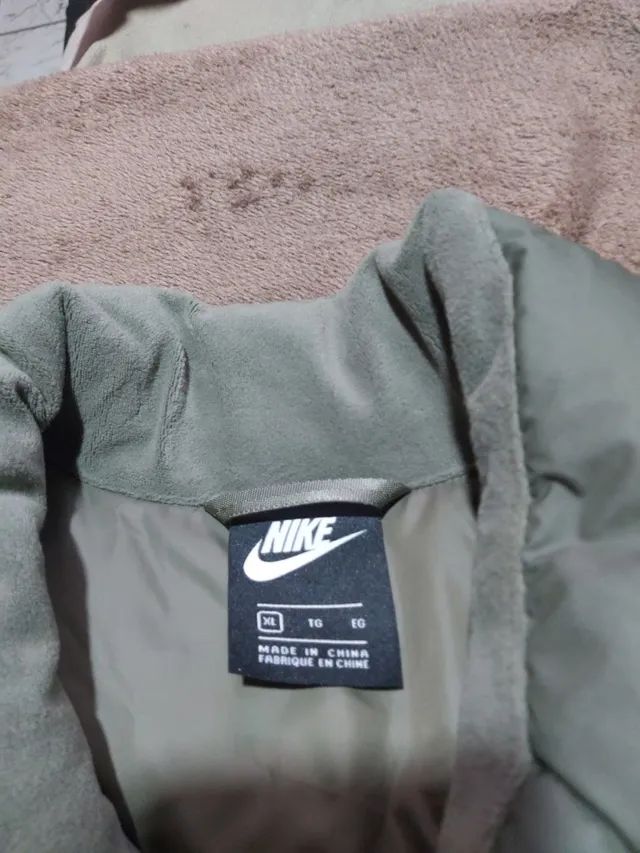 Colete puffer nike original  - Foto 5