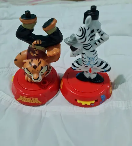 Bonecos dos Personagens do Desenho Infantil Kung Fu Panda - Coleção Mc  Donalds