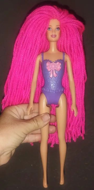 Boneca Barbie Costumizada - Foto 3