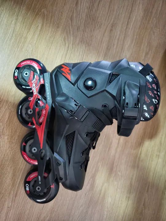 Patins Traxart Revolt + Equipamentos + Mochila - Foto 4