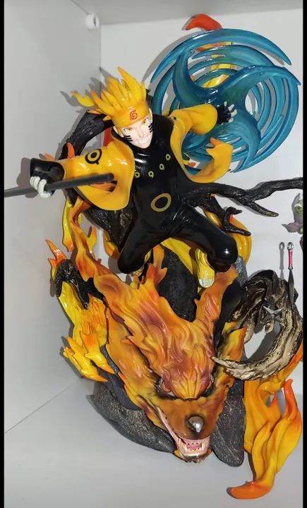 Naruto Uzumaki - Kurama Mode - Figura de Ação