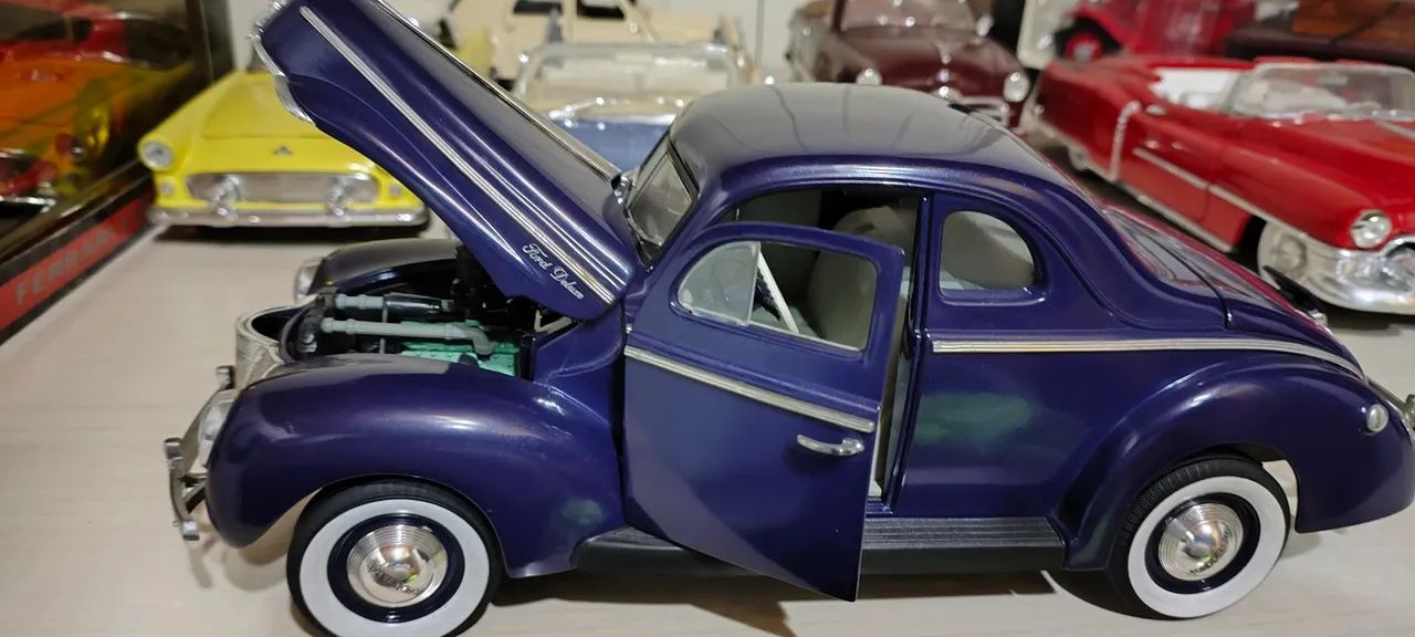Ford de Luxo 1940 1:18 - Foto 4